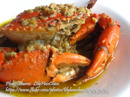 Garlic Roasted Crab Pin It!